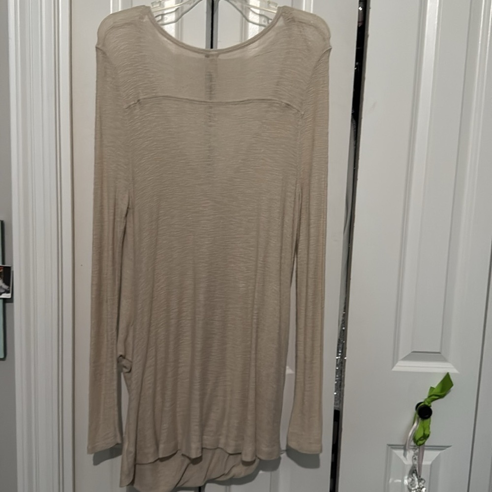 $70 Free People Miss Rose Top Size M Womens Beige Surplus Blouse Long Sleeve - Picture 7 of 8